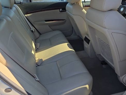 Used 2008 Saturn Aura XR w/ Premium Trim Package image 7