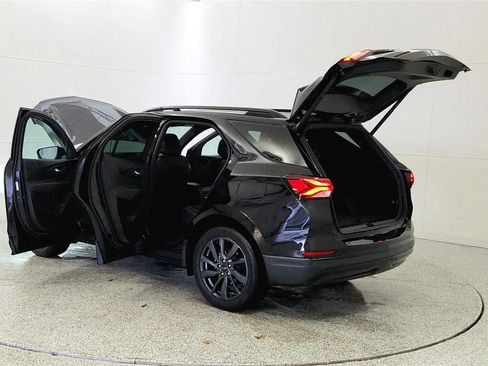 Used 2024 Chevrolet Equinox RS image 11