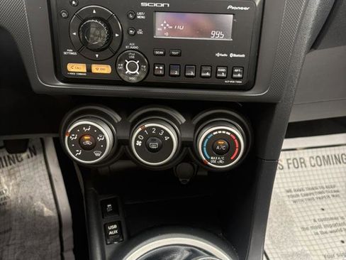Used 2013 Scion tC FWD image 17