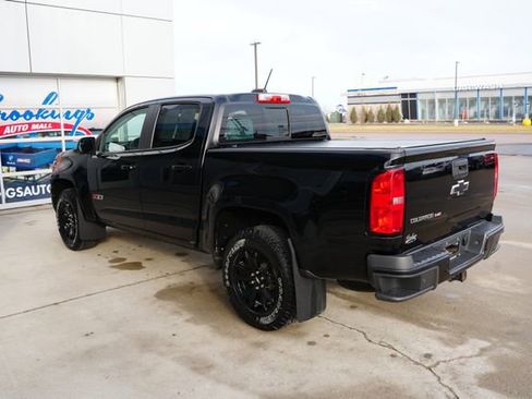 Used 2019 Chevrolet Colorado Z71 w/ Z71 Midnight Edition image 36
