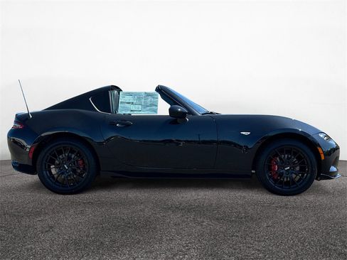New 2025 MAZDA MX-5 Miata RF Club image 7
