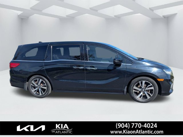 Used 2019 Honda Odyssey Elite image 2