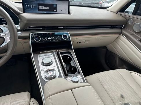 Used 2023 Genesis GV80 2.5T w/ Prestige Package image 17