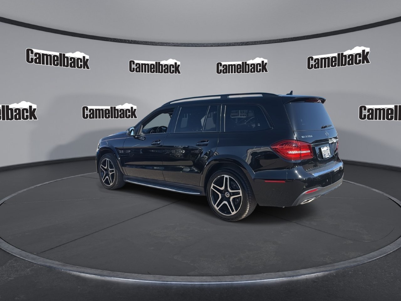Used 2018 Mercedes-Benz GLS 550 4MATIC image 5