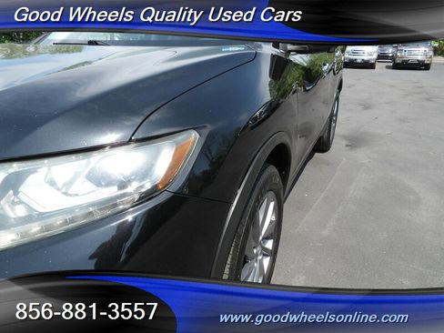 Used 2016 Nissan Rogue SL w/ SL Premium Package AWD/4WD image 9