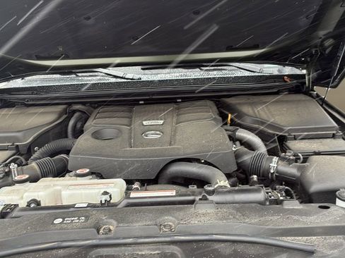 Used 2024 Lexus GX 550 image 11