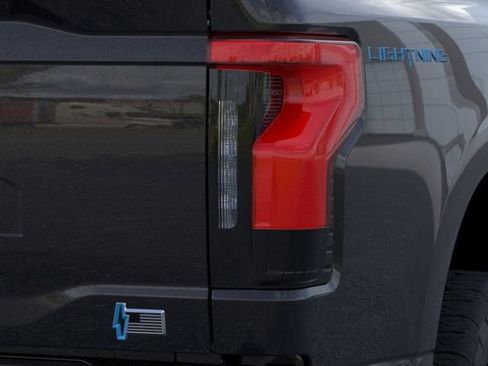 New 2025 Ford F150 Lightning XLT AWD/4WD image 21