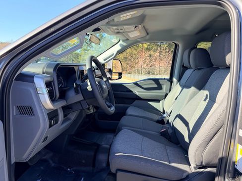 New 2026 Ford F250 4x4 Crew Cab Super Duty image 14