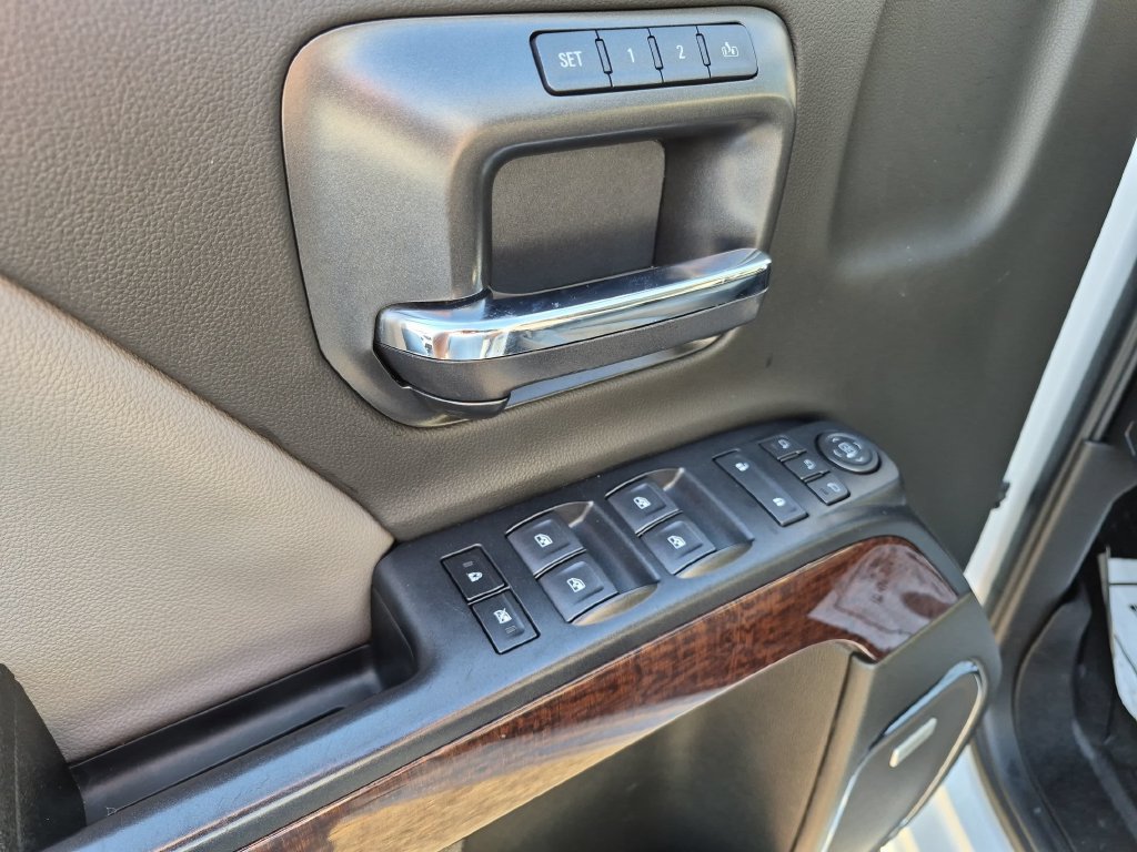 Used 2018 GMC Sierra 1500 SLT AWD/4WD image 11