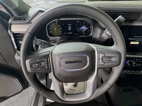 New 2026 GMC Sierra 3500 Denali w/ Denali Reserve Package image 11