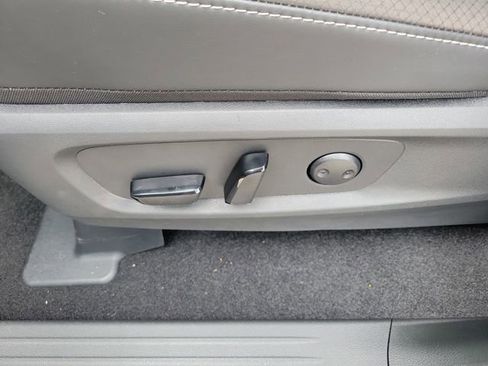 New 2026 Nissan Pathfinder SL AWD/4WD image 21