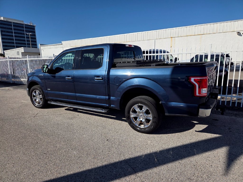 Used 2017 Ford F150 XLT w/ Equipment Group 302A Luxury RWD image 6