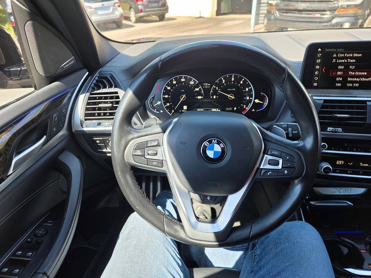 Used 2018 BMW X3 xDrive30i w/ M Sport Package AWD/4WD image 23