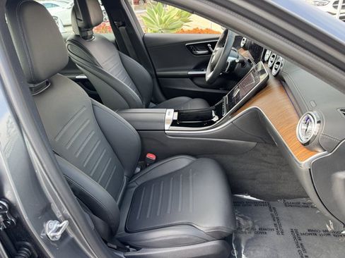 Used 2023 Mercedes-Benz C 300 Sedan image 6
