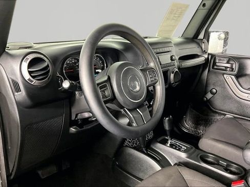 Used 2017 Jeep Wrangler Unlimited Sport AWD/4WD image 14