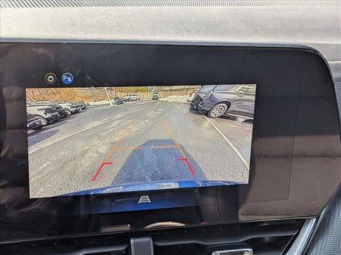 New 2026 Chevrolet Equinox LT w/ Convenience Package II image 12