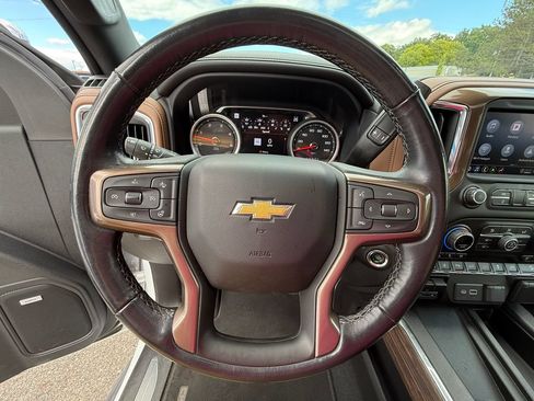 Used 2021 Chevrolet Silverado 3500 High Country w/ Z71 Off-Road Package AWD/4WD image 24