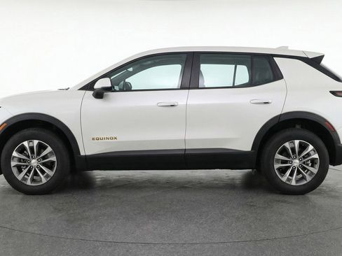 Used 2025 Chevrolet Equinox LT image 5