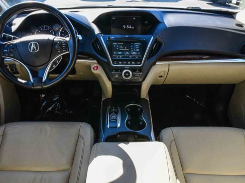 Used 2018 Acura MDX FWD image 13
