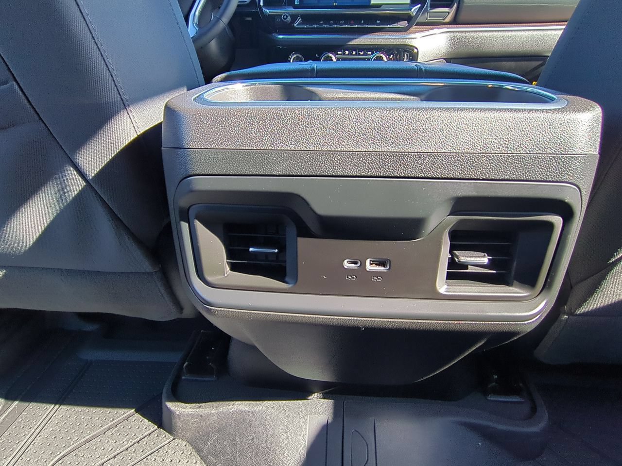 Used 2024 Chevrolet Silverado 1500 LT w/ Protection Package AWD/4WD image 21