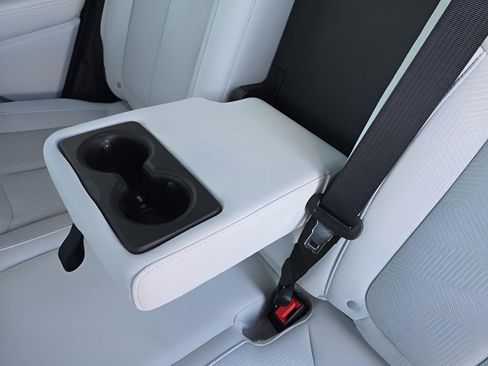 New 2026 Jeep Cherokee Laredo image 31