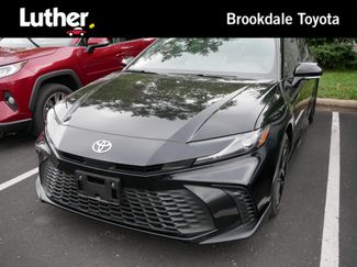 Used 2025 Toyota Camry SE w/ Multimedia Upgrade Package FWD video 1