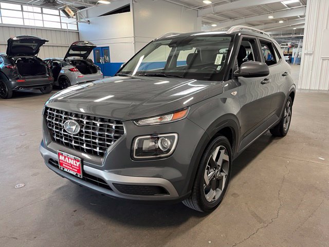 Used 2025 Hyundai Venue SEL FWD image 7