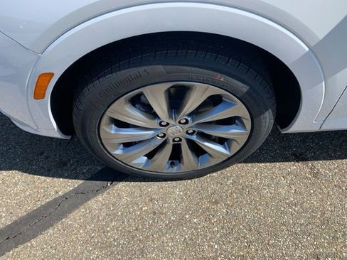 New 2026 Buick Envista Avenir image 11