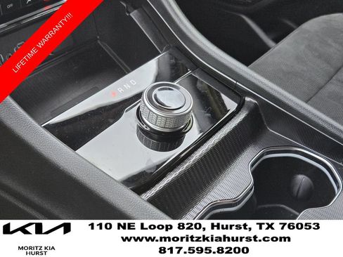Used 2025 Jeep Grand Cherokee L Laredo RWD image 9