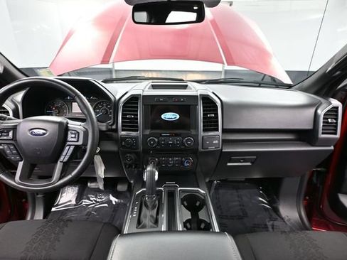 Used 2018 Ford F150 XLT w/ Equipment Group 302A Luxury AWD/4WD image 25