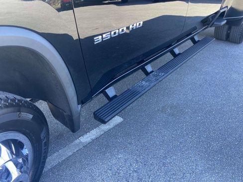 Used 2022 Chevrolet Silverado 3500 LT w/ Convenience Package image 27