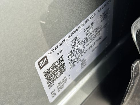 New 2026 Chevrolet Equinox EV RS image 33