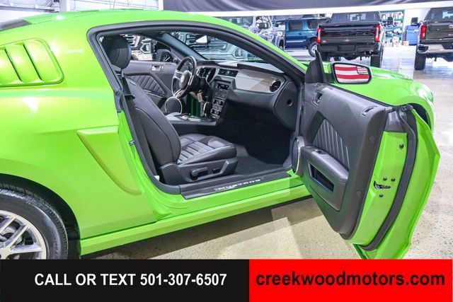 Used 2013 Ford Mustang GT Premium w/ Security Pkg RWD image 40