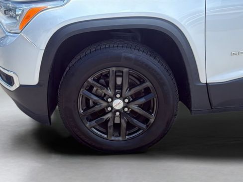 Used 2019 GMC Acadia SLT FWD image 19