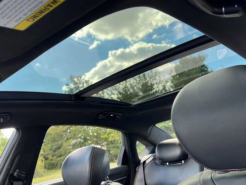 Used 2018 Genesis G80 3.3T Sport image 21