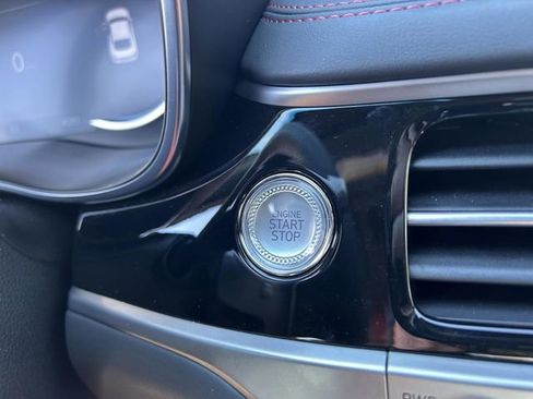 Used 2025 Genesis G70 3.3T Advanced image 32