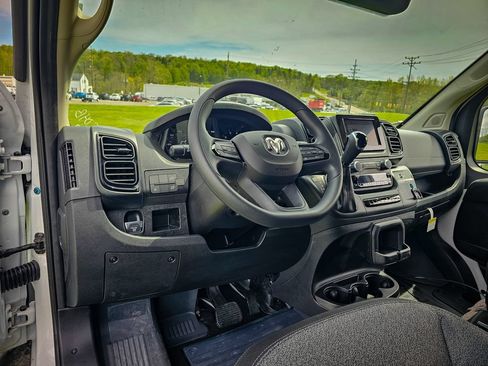 New 2026 RAM ProMaster 2500 w/ Convenience Group FWD image 13