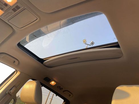 Used 2015 Honda Odyssey EX-L image 9