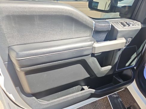 Used 2021 Ford F350 Platinum AWD/4WD image 11