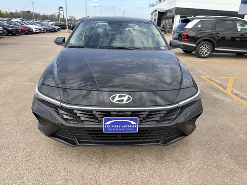 New 2026 Hyundai Elantra SE w/ Cargo Package image 27