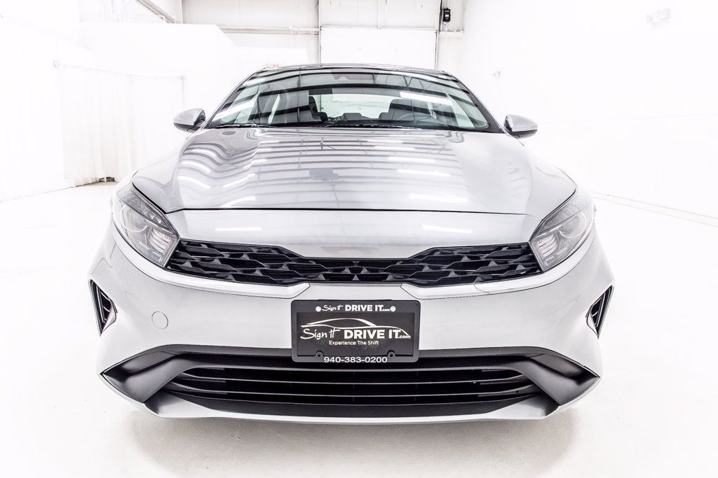 Used 2024 Kia Forte LXS FWD image 10