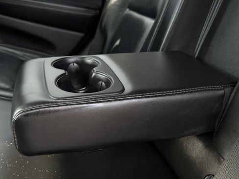 Used 2017 Jeep Grand Cherokee Limited AWD/4WD image 14