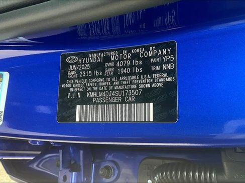 New 2025 Hyundai Elantra SEL image 28