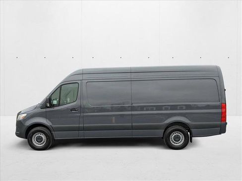 New 2025 Mercedes-Benz Sprinter 2500 image 8