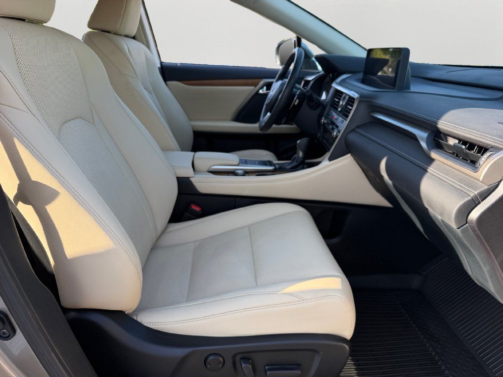Used 2022 Lexus RX 350 AWD w/ Premium Package image 7