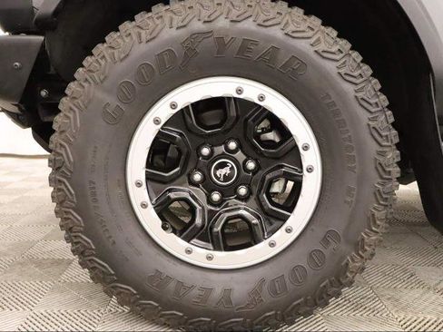 Certified 2021 Ford Bronco Badlands image 10