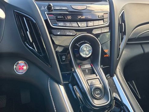 Certified 2025 Acura RDX SH-AWD image 18