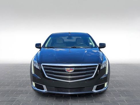 Used 2019 Cadillac XTS Luxury FWD image 2