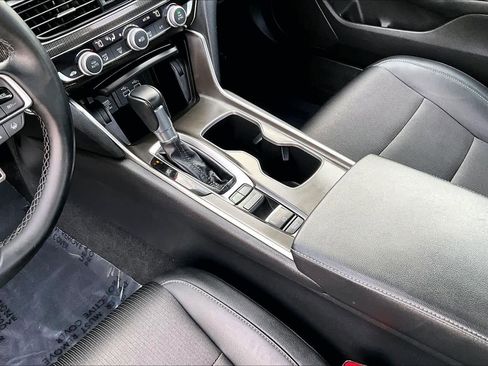 Used 2022 Honda Accord Sport image 16