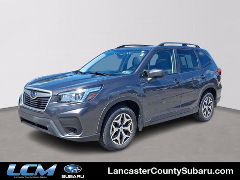 Used 2020 Subaru Forester Premium AWD/4WD image 1